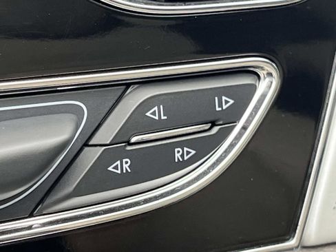 Used 2024 Lincoln Navigator L Reserve image 23