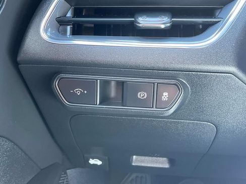 Used 2025 Kia K4 EX w/ GT-Line Premium Package FWD image 38