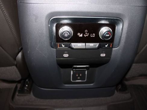 Used 2024 GMC Yukon XL Denali w/ Max Trailering Package image 24