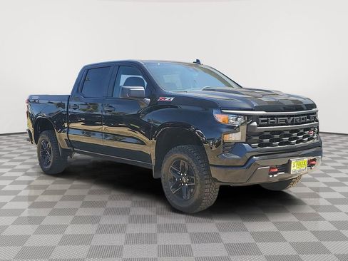 New 2026 Chevrolet Silverado 1500 Custom Trail Boss AWD/4WD image 3