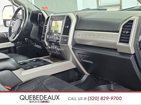 Used 2020 Ford F250 Lariat w/ Lariat Ultimate Package AWD/4WD image 32