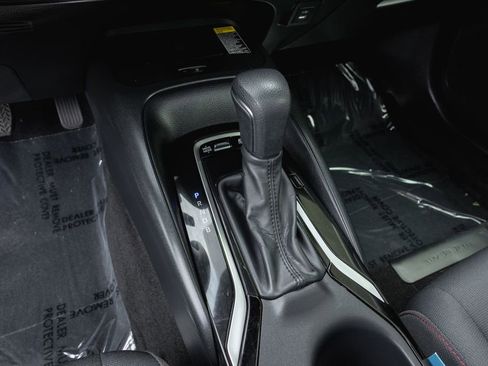 Certified 2025 Toyota Corolla SE w/ SE Premium Package image 16