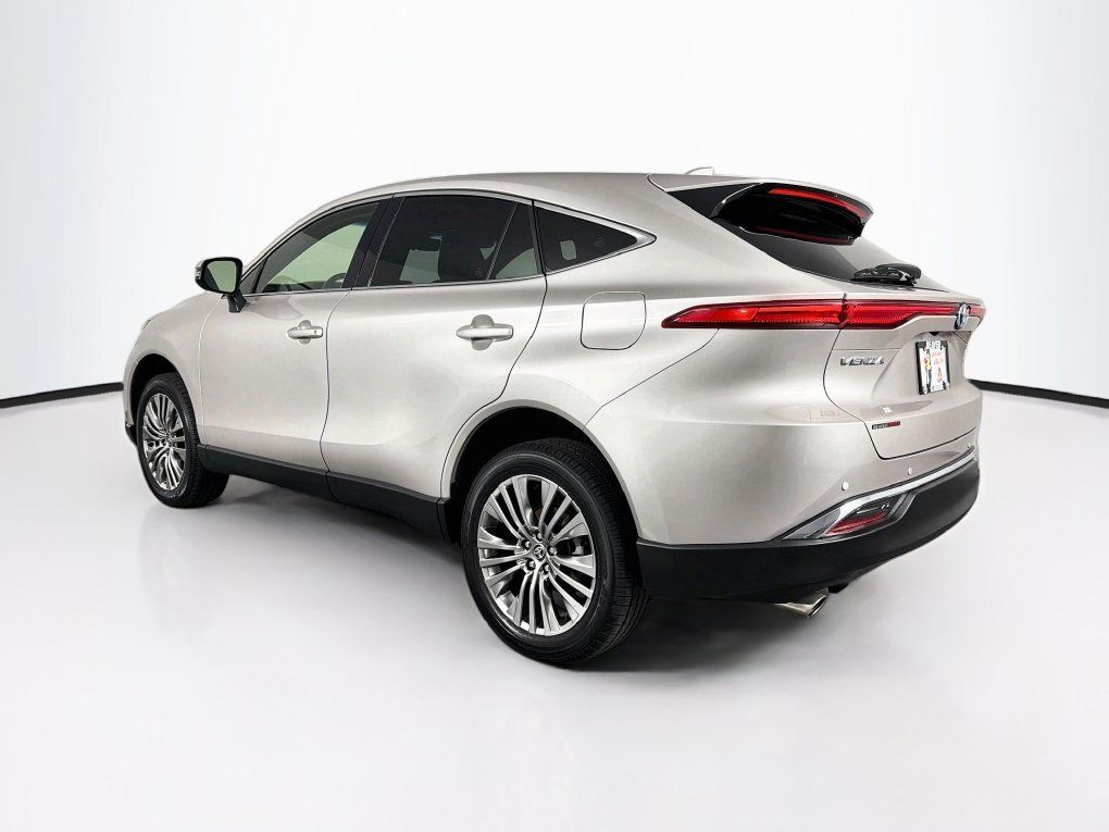 Used 2022 Toyota Venza Limited w/ Advanced Technology Package AWD/4WD image 7
