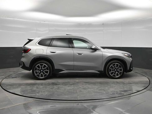 Used 2025 BMW X1 xDrive28i w/ Technology Package AWD/4WD image 9