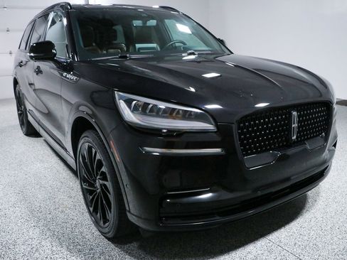 Used 2024 Lincoln Aviator Reserve w/ Jet Package AWD/4WD image 5