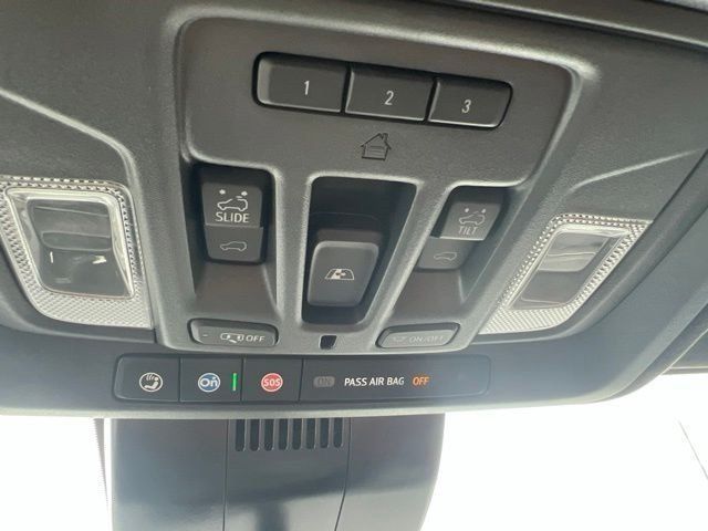 Certified 2025 GMC Sierra 2500 Denali Ultimate AWD/4WD image 38
