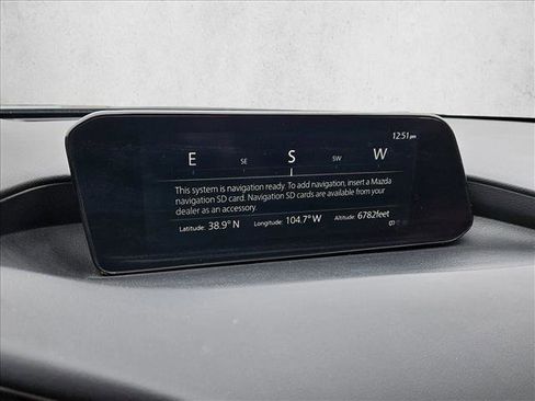 Used 2020 MAZDA MAZDA3 Hatchback w/ Premium Package FWD image 12