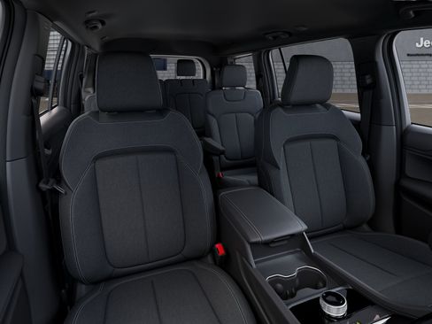 New 2026 Jeep Grand Cherokee L 4WD image 23