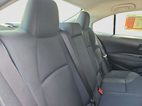 Used 2024 Toyota Corolla LE FWD image 39