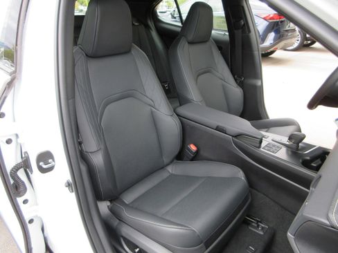 New 2026 Lexus UX 300h AWD image 24