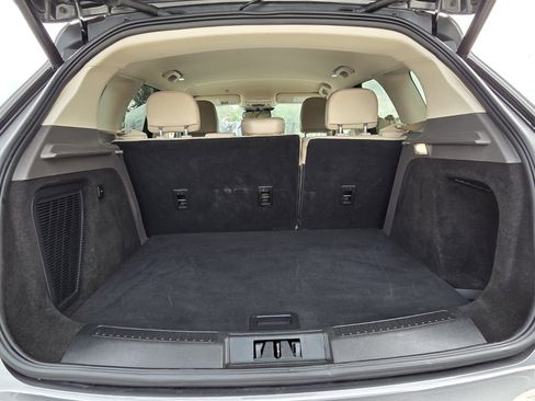 Used 2022 Lincoln Corsair FWD image 11