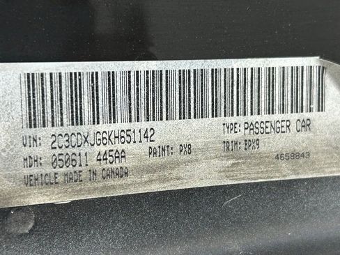 Used 2019 Dodge Charger SXT AWD/4WD image 32