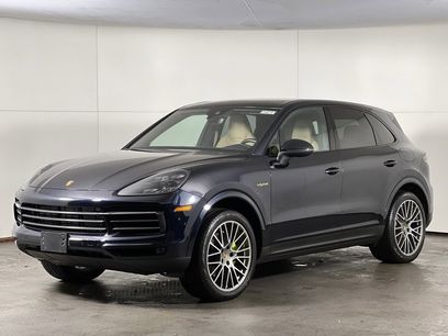 Certified 2022 Porsche Cayenne Platinum Edition w/ Premium Package Plus