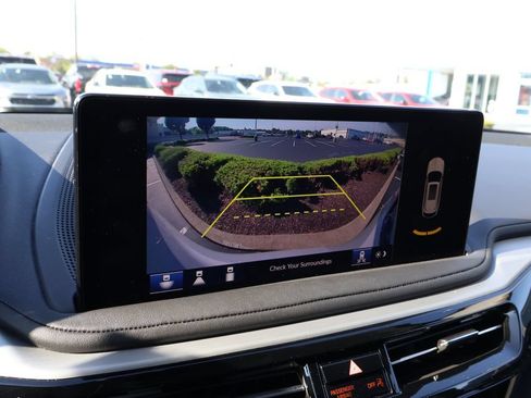 Used 2025 Acura MDX FWD w/ Technology Package image 24