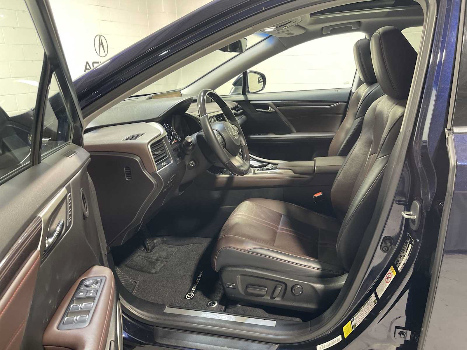 Used 2016 Lexus RX 350 AWD w/ Luxury Package image 2