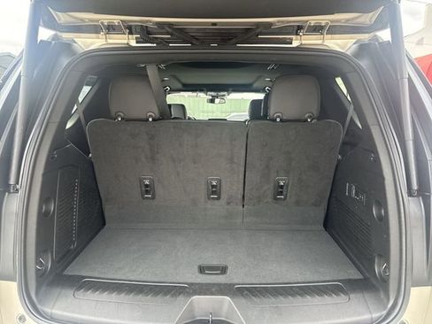 Used 2023 Chevrolet Tahoe LT w/ LT Signature Plus Package image 25