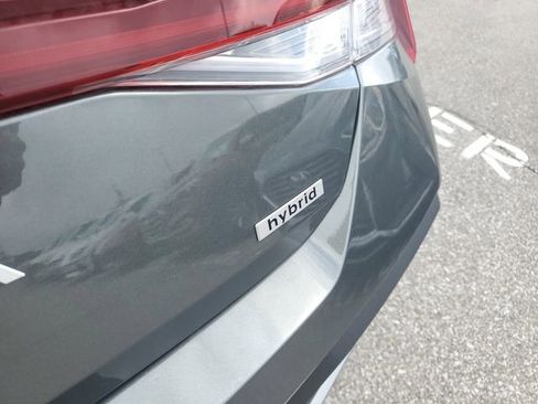 New 2026 Hyundai Elantra Sport FWD image 7