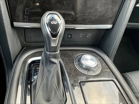 Certified 2024 INFINITI QX80 Luxe AWD/4WD image 34
