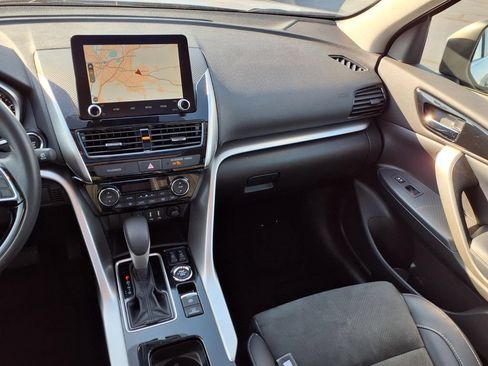 Used 2025 Mitsubishi Eclipse Cross SE AWD/4WD image 4