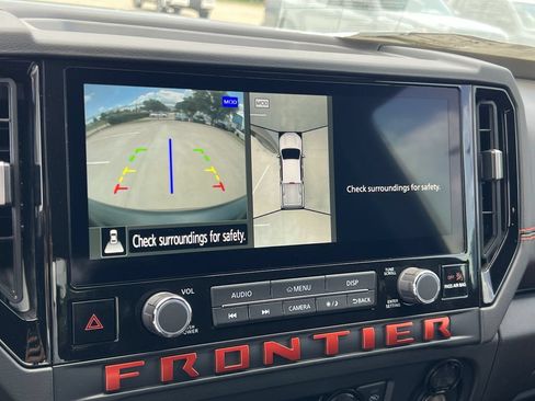 New 2026 Nissan Frontier Pro-X w/ Pro-X Convenience Package RWD image 11