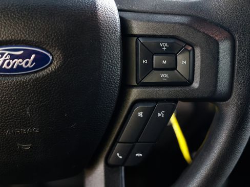 Used 2019 Ford F250 XLT w/ Snow Plow Prep Package AWD/4WD image 30