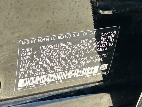 Certified 2025 Honda HR-V Sport image 29