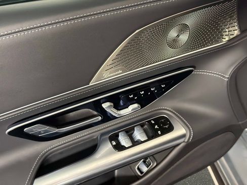 Used 2022 Mercedes-Benz SL 55 AMG 4MATIC image 28
