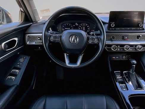 Used 2024 Acura Integra image 8