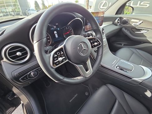 Used 2020 Mercedes-Benz GLC 300 4MATIC image 12