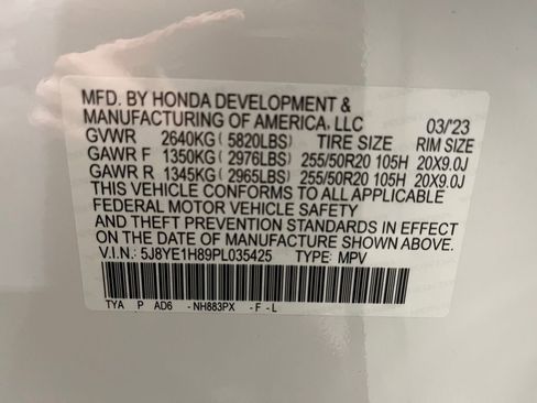 Used 2023 Acura MDX SH-AWD w/ Advance Package image 23