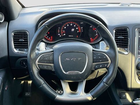 Used 2018 Dodge Durango SRT w/ Technology Group AWD/4WD image 24