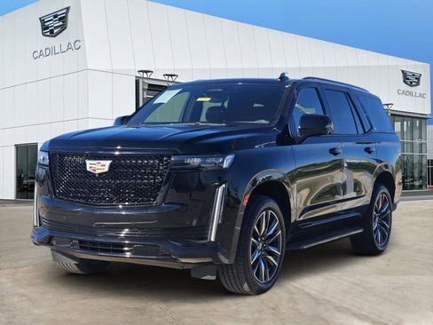Certified 2022 Cadillac Escalade Sport RWD image 2