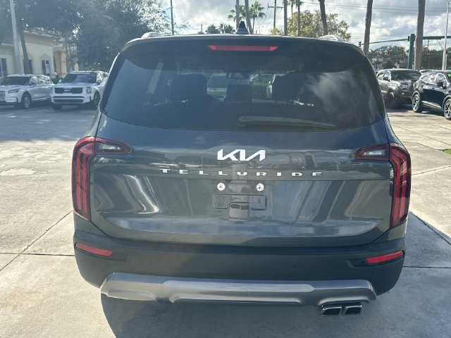 Certified 2022 Kia Telluride EX FWD image 7
