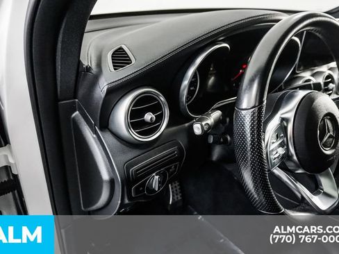 Used 2022 Mercedes-Benz GLC 300 4MATIC Coupe image 35