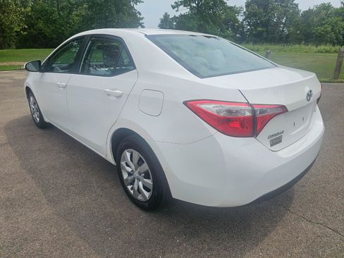 Used 2015 Toyota Corolla LE FWD image 7