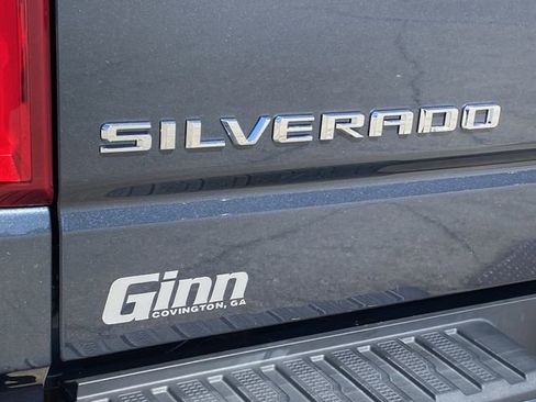 Used 2021 Chevrolet Silverado 1500 Custom image 32