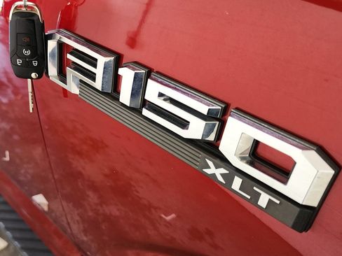Used 2019 Ford F150 XLT w/ Equipment Group 302A Luxury AWD/4WD image 42