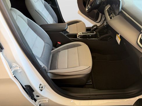 New 2026 Chevrolet TrailBlazer LT w/ Convenience Package FWD image 12