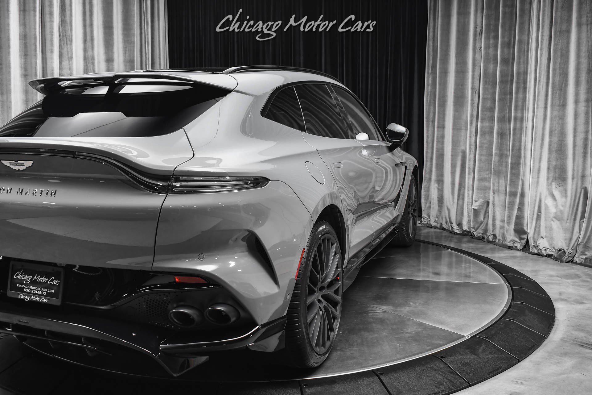 Used 2025 Aston Martin DBX 707 AWD/4WD image 44