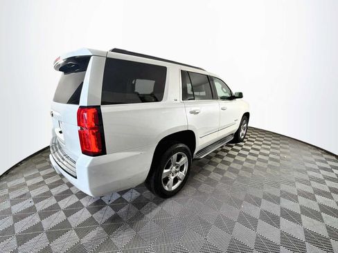 Used 2016 Chevrolet Tahoe LT w/ Luxury Package AWD/4WD image 4