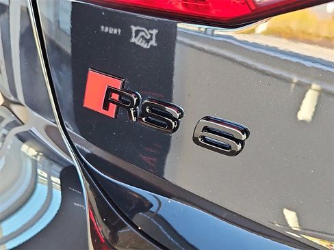 New 2026 Audi RS 6 performance image 5