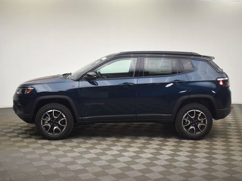 New 2026 Jeep Compass Trailhawk AWD/4WD image 16