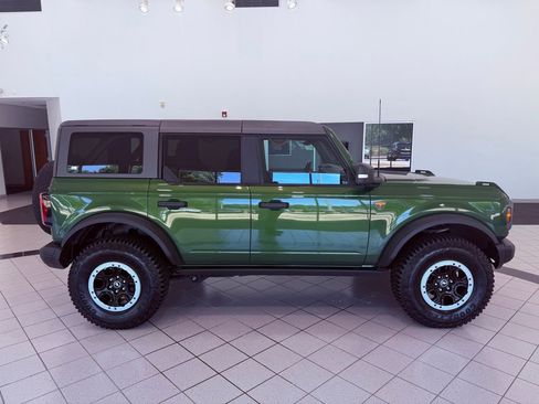 Used 2023 Ford Bronco Badlands w/ Sasquatch Package AWD/4WD image 15