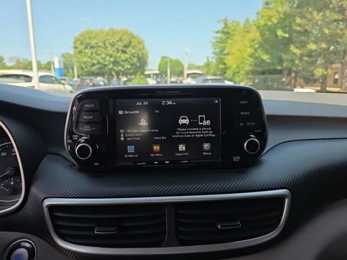 Used 2021 Hyundai Tucson Value AWD/4WD image 16