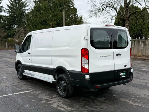 Used 2022 Ford Transit 250 Low Roof w/ Exterior Upgrade Package RWD image 3