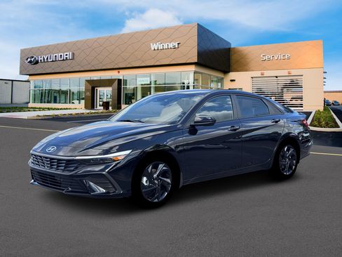 New 2026 Hyundai Elantra Sport FWD image 2