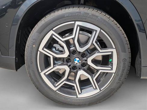 New 2026 BMW X1 xDrive28i AWD/4WD image 10