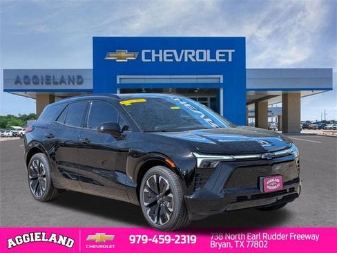 New 2025 Chevrolet Blazer EV RS image 3