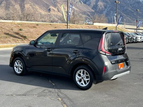 Used 2023 Kia Soul LX w/ Option Group 015 FWD image 14