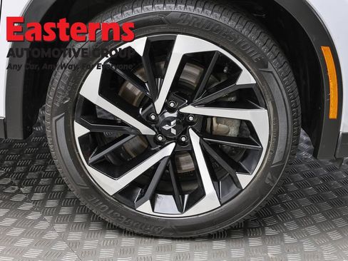 Used 2024 Mitsubishi Outlander SE AWD/4WD image 31